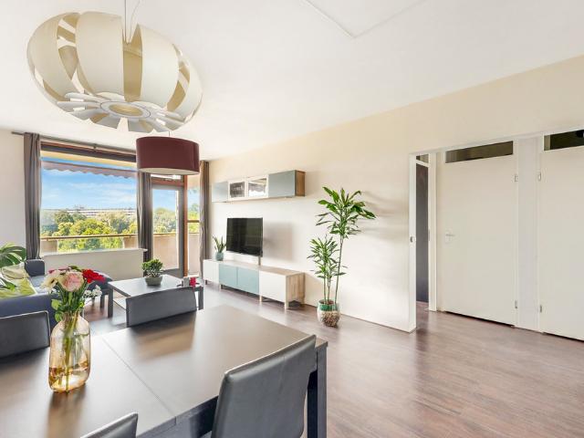 Woning te koop: Kleiburg 615 1 EA Amsterdam Vastgoed Nederland