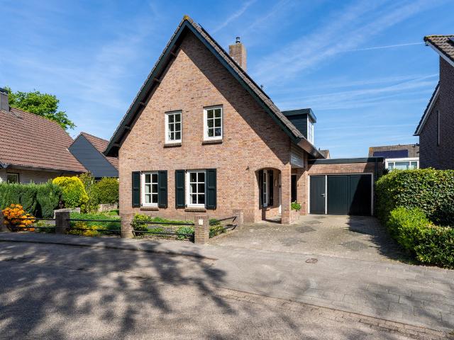 Woning te koop: Krommevaert 2 5171MD Kaatsheuvel Vastgoed Nederland