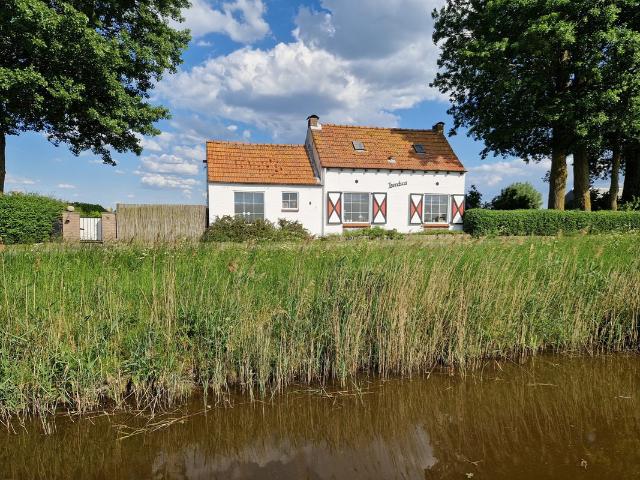 Woning te koop: Krommeweg 8 4515RC IJzendijke Vastgoed Nederland