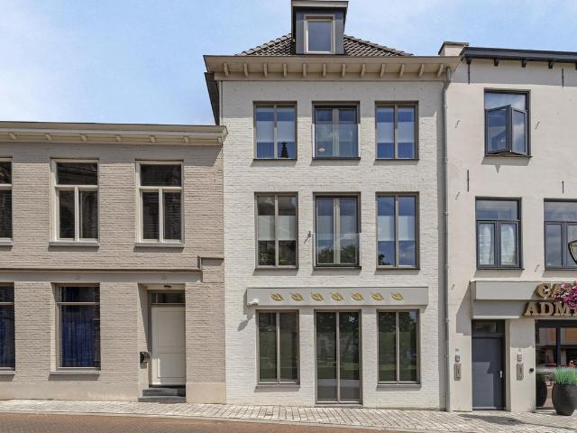 Woning te koop: Lange Nieuwstraat 12 4561CD Hulst Vastgoed Nederland