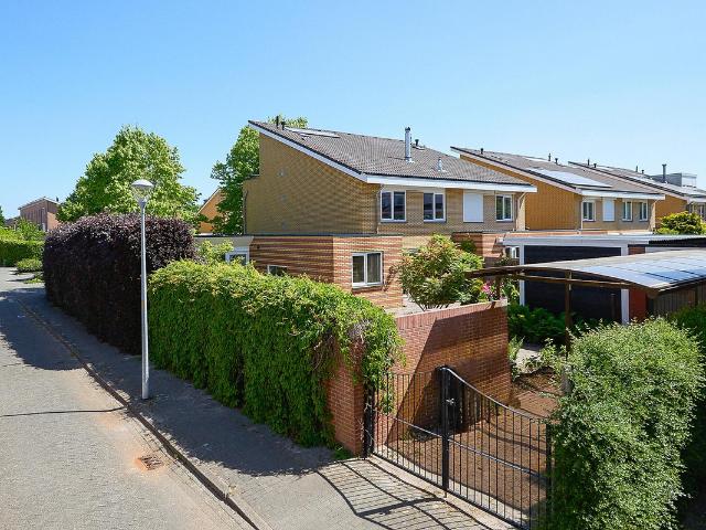 Woning te koop: Laan van Loevestein 21 2151EC Nieuw Vennep Vastgoed Nederland