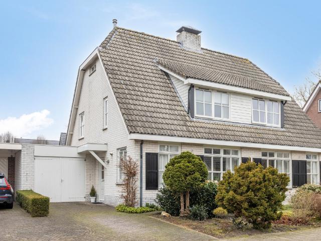 Woning te koop: Leeuwerik 8 3906NJ Veenendaal Vastgoed Nederland