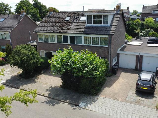Woning te koop: Leidsemeerstraat 63 2158MJ Buitenkaag Vastgoed Nederland