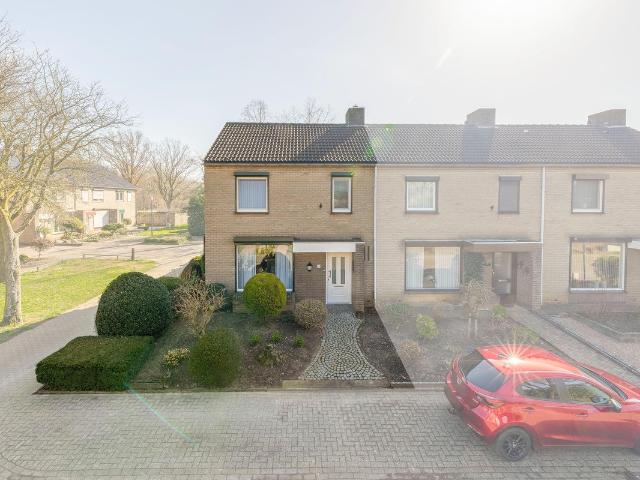 Woning te koop: Leijgraaf 242 5 GZ Belfeld Vastgoed Nederland