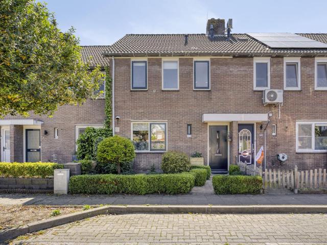 Woning te koop: Leuvenstraat 12 4307CA Oosterland Vastgoed Nederland