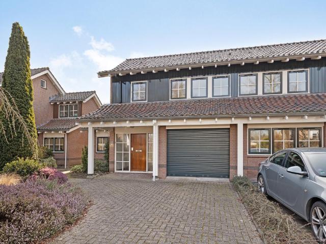 Woning te koop: Lindenlaan 30 1701GV Heerhugowaard Vastgoed Nederland