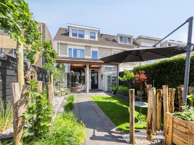 Woning te koop: Linnaeuslaan 97 3903GR Veenendaal Vastgoed Nederland