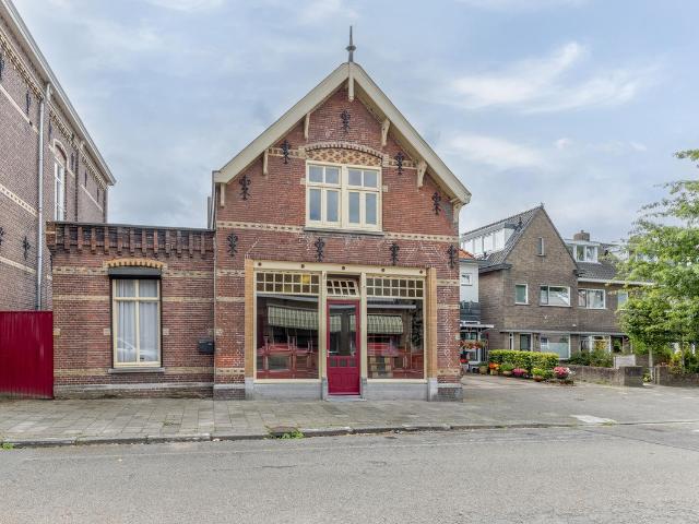 Woning te koop: Liesbosstraat 25 4813BC Breda Vastgoed Nederland