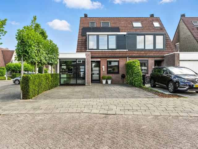 Woning te koop: Lijsterbeshof 1 3355CC Papendrecht Vastgoed Nederland