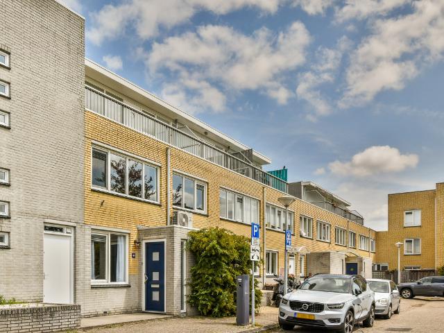 Woning te koop: Maaseikstraat 16 1066LX Amsterdam Vastgoed Nederland