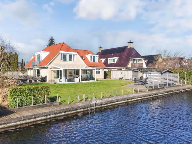 Woning te koop: Meerkoet 10 8532BD Lemmer Vastgoed Nederland