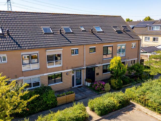 Woning te koop: Meidoornstraat 48 1326DE Almere Vastgoed Nederland