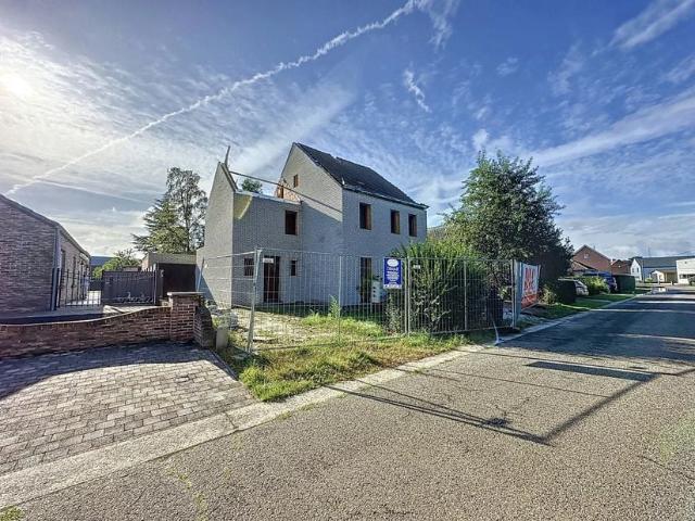 Woning te koop voor 298000 euro met 3 slaapkamers