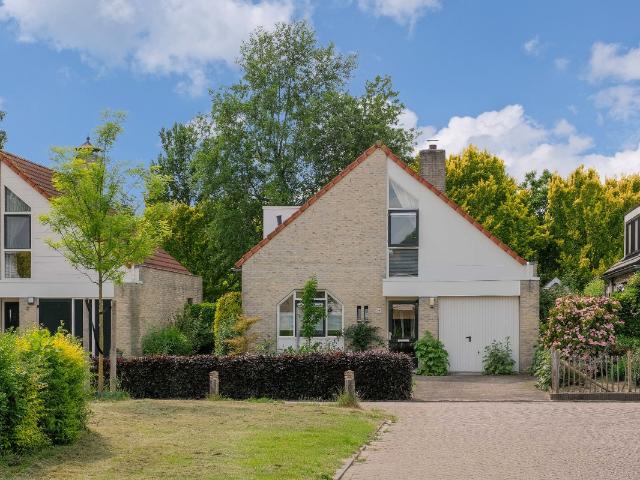 Woning te koop: Montfort 4 7608NW Almelo Vastgoed Nederland