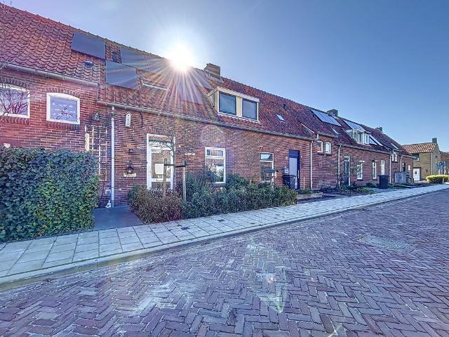 Woning te koop: Monseigneur Luijpenstraat 9 4513AE Hoofdplaat Vastgoed Nederland