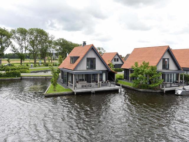Woning te koop: Ossenzijlerweg 2 24 8 EA Oldemarkt Vastgoed Nederland