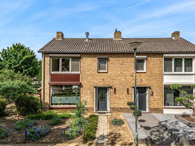 Woning te koop: Parklaan 17 6074CK Melick Vastgoed Nederland