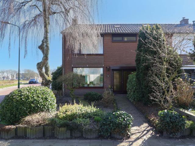 Woning te koop: Paulus Potterstraat 1 3751VA Bunschoten Spakenburg Vastgoed Nederland