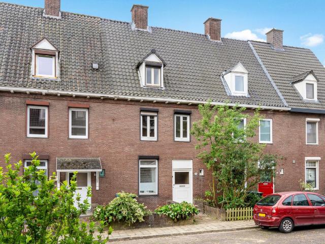 Woning te koop: Pelikaanstraat 5 6414CV Heerlen Vastgoed Nederland