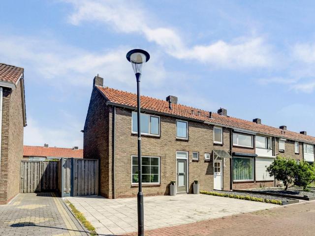 Woning te koop: Populierenstraat 11 4537XK Terneuzen Vastgoed Nederland