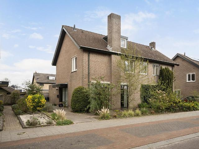 Woning te koop: Randweg 144 7 BP Meppel Vastgoed Nederland
