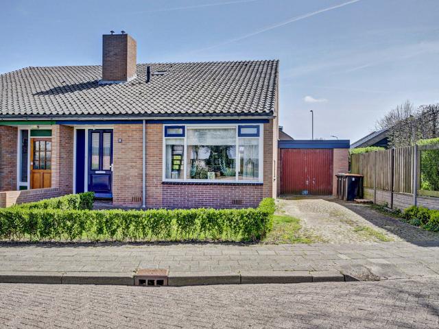 Woning te koop: Raadhuisstraat 68 1617VM Westwoud Vastgoed Nederland