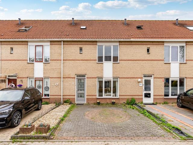 Woning te koop: Rhonestraat 186 8 MG Lelystad Vastgoed Nederland