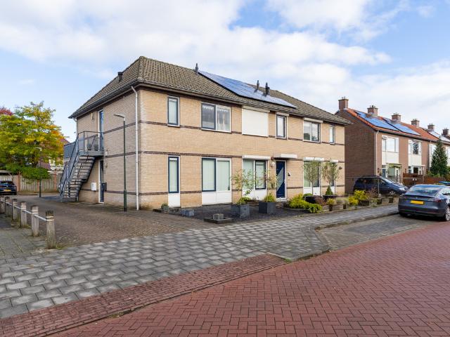 Woning te koop: Ridderhof 25 4283GN Giessen Vastgoed Nederland