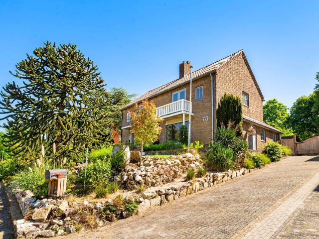 Woning te koop: Rijksstraatweg 70 2121AH Bennebroek Vastgoed Nederland