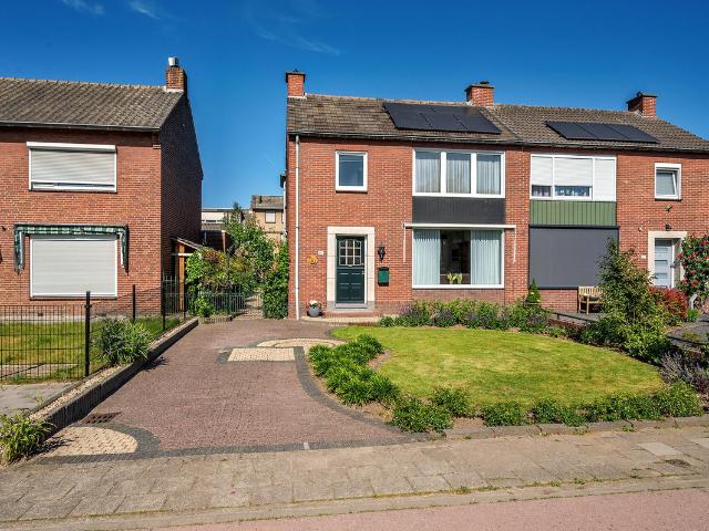 Woning te koop: Rijksweg 66B 5941AG Velden Vastgoed Nederland