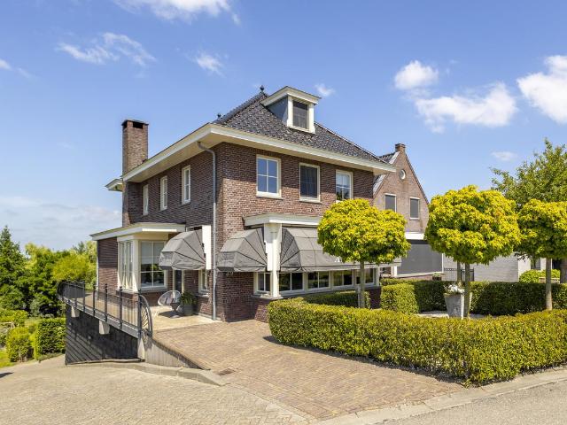 Woning te koop: Rivierdijk 39 3372BG Hardinxveld Giessendam Vastgoed Nederland