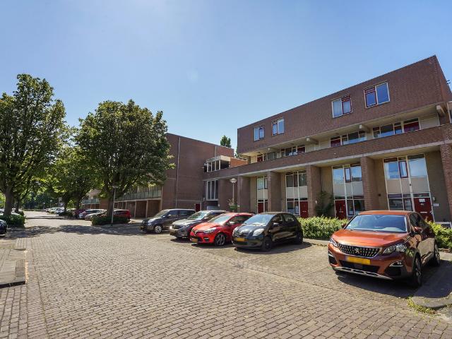 Woning te koop: Robert Schumanring 197 3 VB Vlaardingen Vastgoed Nederland