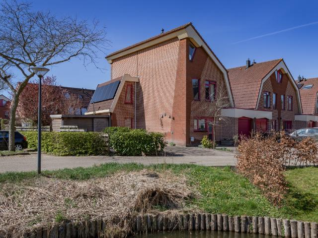 Woning te koop: Robert Stolzhof 106 1 XA Hoorn Vastgoed Nederland