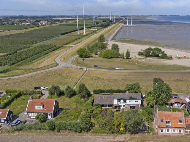 Woning te koop: Roelshoekweg 18 4413NG Krabbendijke Vastgoed Nederland
