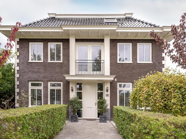 Woning te koop: Schuifknoop 27 1319GE Almere Vastgoed Nederland