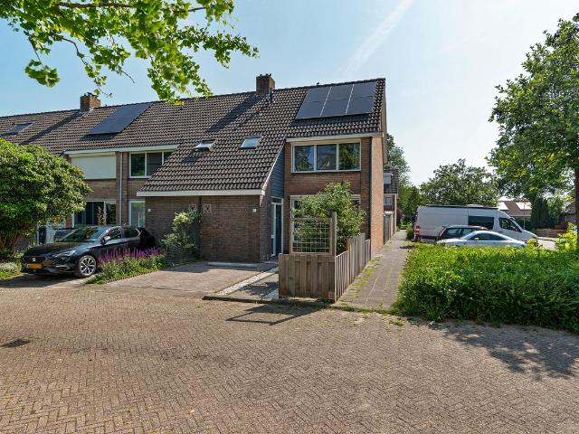 Woning te koop: Schutsluis 35 1613BR Grootebroek Vastgoed Nederland