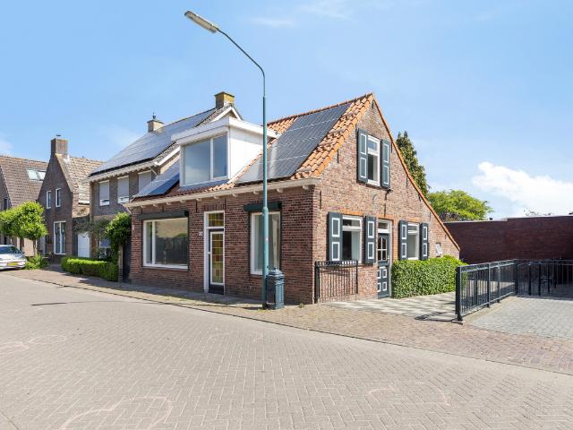 Woning te koop: Schoolstraat 30 4772RC Langeweg Vastgoed Nederland