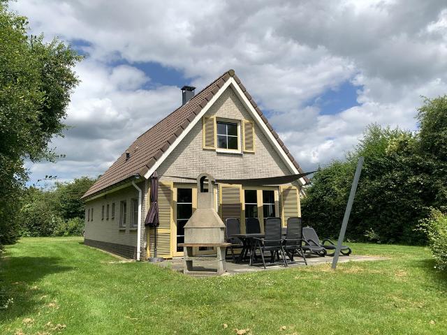 Woning te koop: Sandurdreef 5 412 7 AA Emmen Vastgoed Nederland