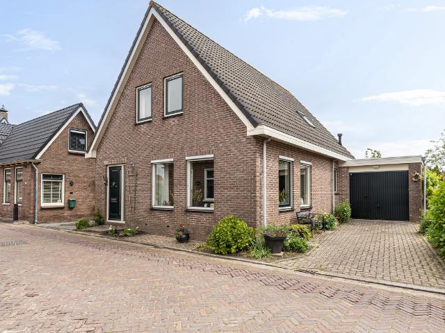 Woning te koop: Sint Nicolaasstraat 9 1614LP Lutjebroek Vastgoed Nederland