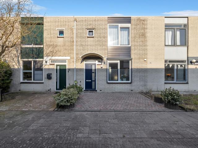 Woning te koop: Sneeuwklokjestraat 17 1338SG Almere Vastgoed Nederland