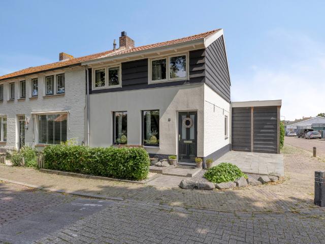 Woning te koop: Stationsweg 16 4451HK Heinkenszand Vastgoed Nederland