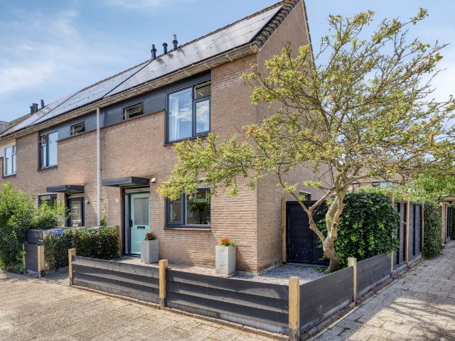Woning te koop: Starduststraat 1 3151JE Hoek van Holland Vastgoed Nederland