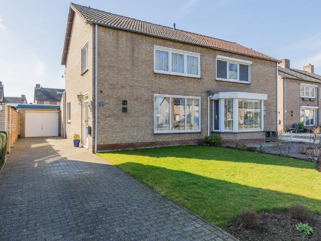 Woning te koop: Stevensweerterweg 54 6051GS Maasbracht Vastgoed Nederland
