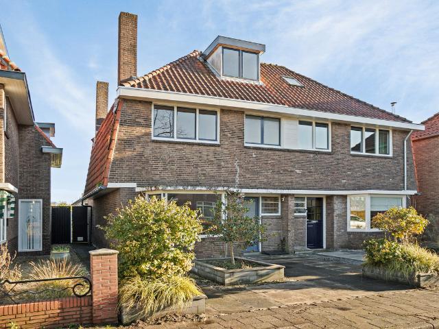 Woning te koop: Steenbergseweg 11 4671BC Dinteloord Vastgoed Nederland