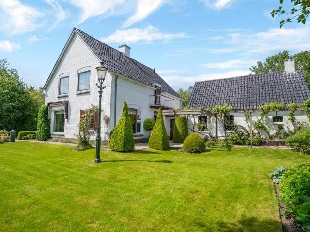 Woning te koop: Sterreschans 3 6686MS Doornenburg Vastgoed Nederland