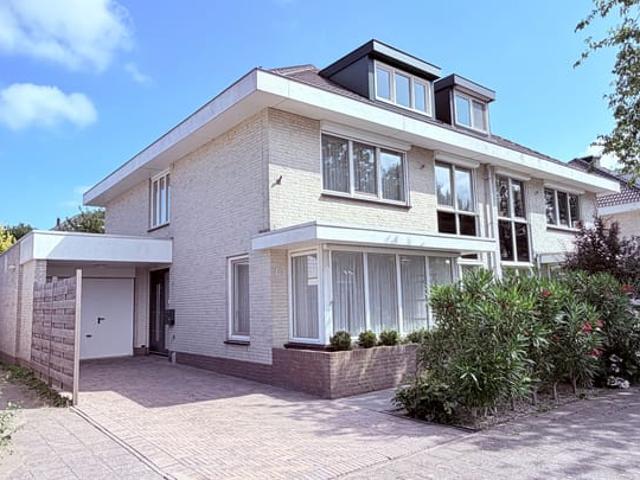 house for rent in Catharina van Renneslaan 8 1187HA Amstelveen Betsy Perkbuurt Amstelveen