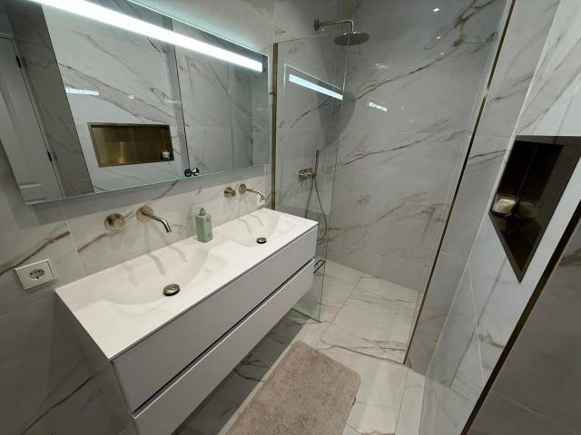 Woning te huur: Van Woustraat 1074AG Amsterdam