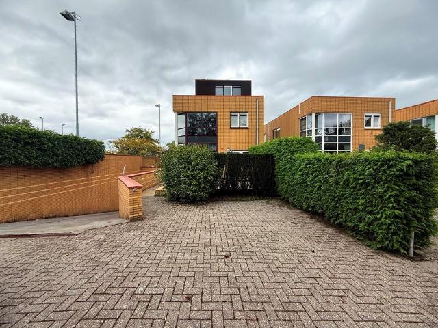 Woning te huur: Bovenkerkerweg 79F 1187XC Amstelveen