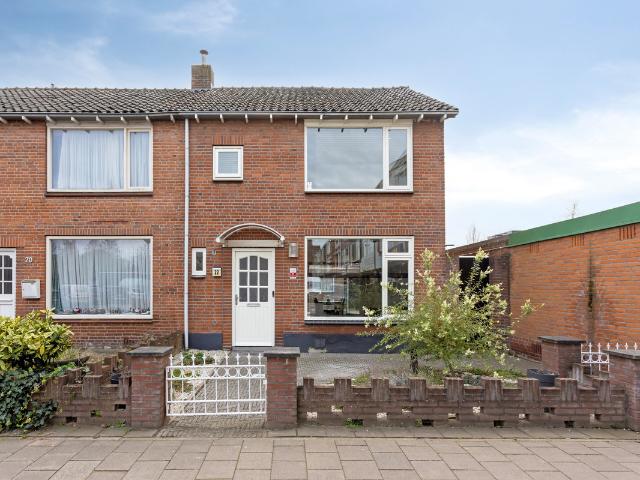 Woning te huur: Bloemenoordplein 22 5143TB Waalwijk Vastgoed Nederland