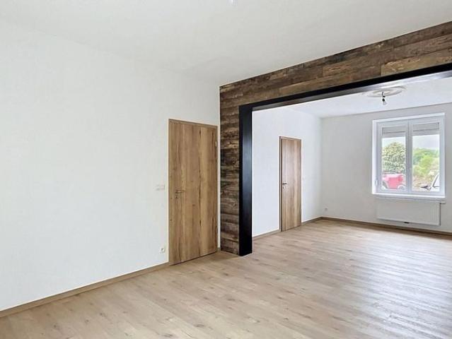 Woning te huur in Wanlin voor € 895 met 3 slaapkamers
